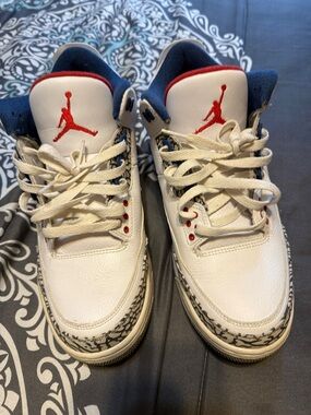 Air Jordan OG Men’s Athletic Shoes White Red